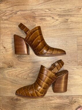 Vince Camuto Cognac Croc-Embossed Slingback Block Heel Mules